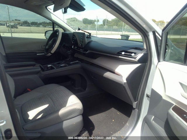 2021 TOYOTA SIENNA LE VIN: 5TDBSKFC2MS003565