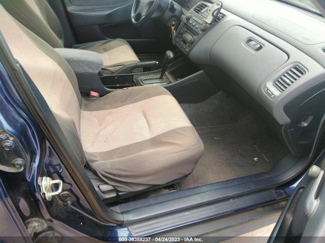 2002 HONDA ACCORD SDN VP VIN: 1HGCF86642A001818