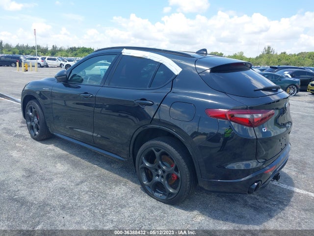ZASPAKBN1N7D39632 Alfa Romeo Stelvio Veloce