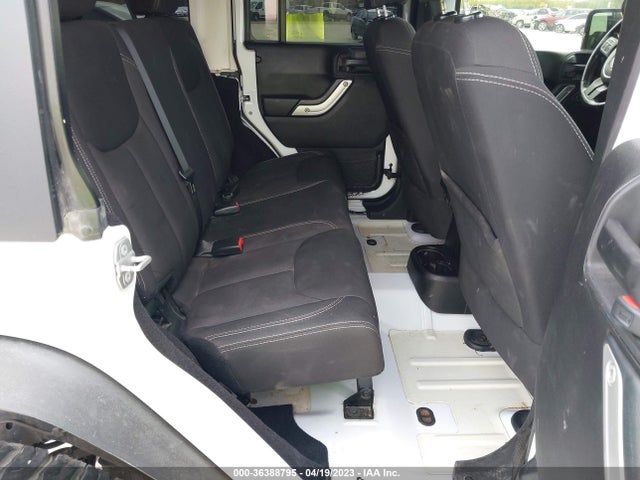 1C4BJWFGXEL328108 Jeep Wrangler Unlimited Rubicon