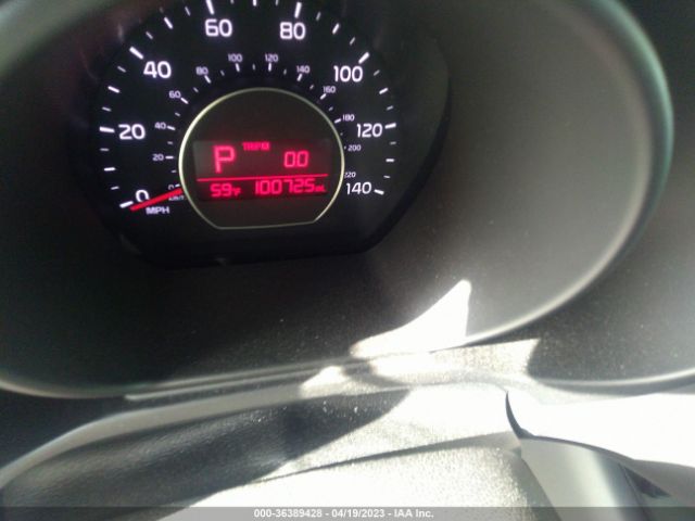 KNDJN2A26J7605666 KIA Soul Base