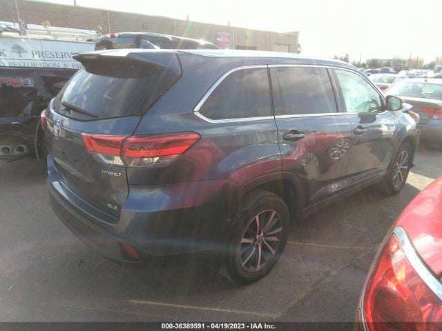 2018 Toyota Highlander, VIN: 5TDJGRFH5JS049646