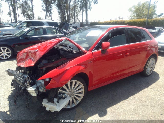 WAUTPBFF6GA050371 Audi A3 E-tron Premium Plus