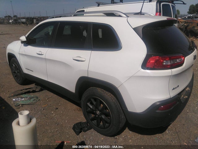 1C4PJMCSXGW214873 Jeep Cherokee Latitude