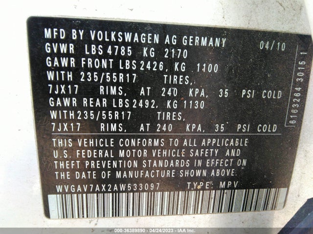 2010 VOLKSWAGEN TIGUAN WOLFSBURG VIN: WVGAV7AX2AW533097