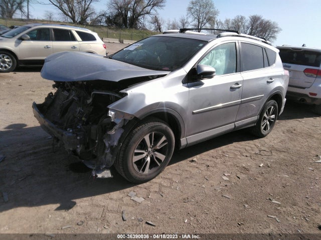 Toyota Rav4 Xle 2016 2T3RFREV1GW421973 Image 2