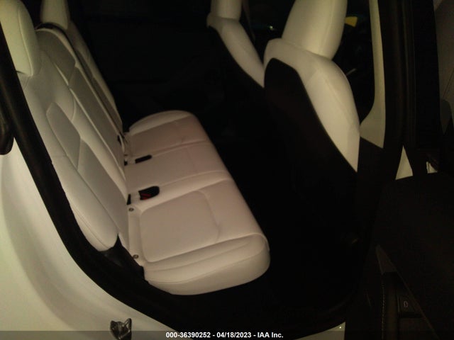 Tesla Model Y Performance 2023 7SAYGDEF4PF699795 Image 8