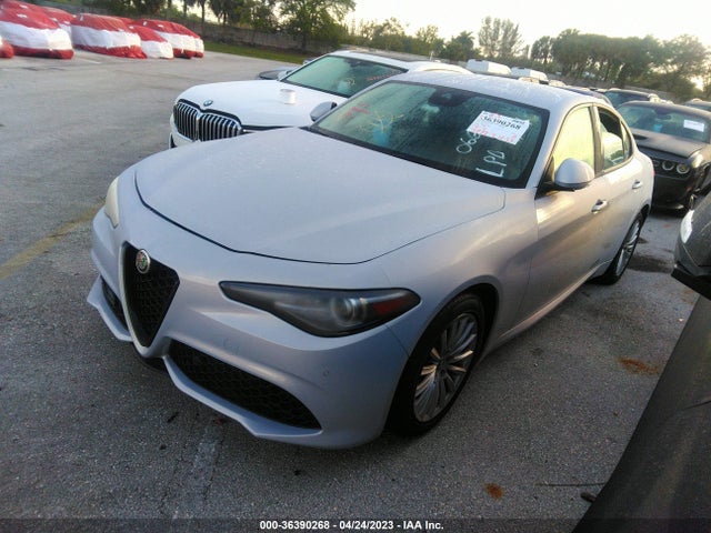 2022 Alfa Romeo Giulia, VIN: ZARFAMAN7N7660663