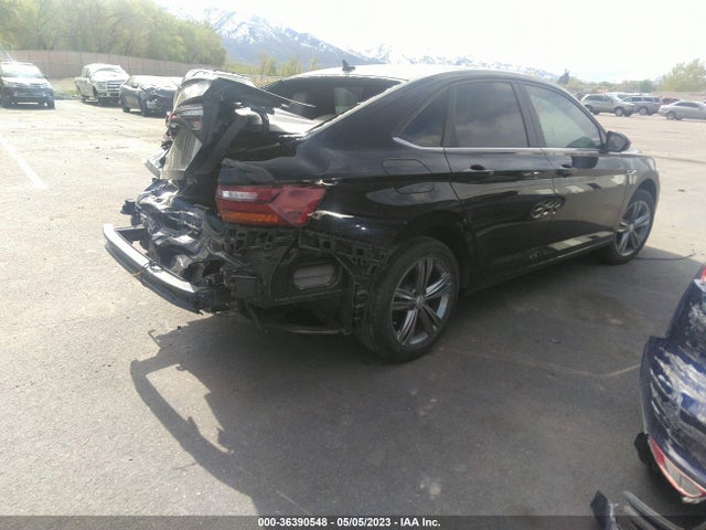 3VWC57BU3KM227185 Volkswagen Jetta S/se/r-line