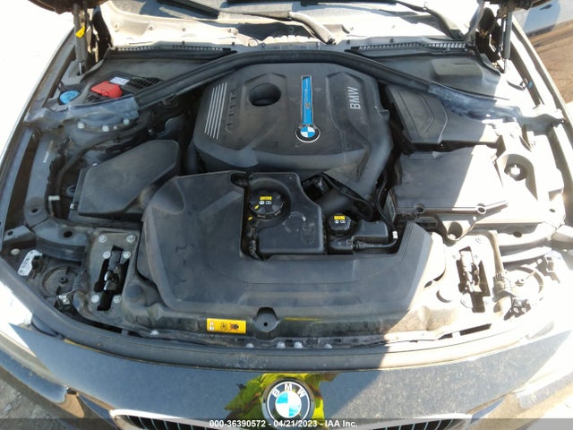 WBA8E1C33HA029124 BMW 3 Series 330e Iperformance