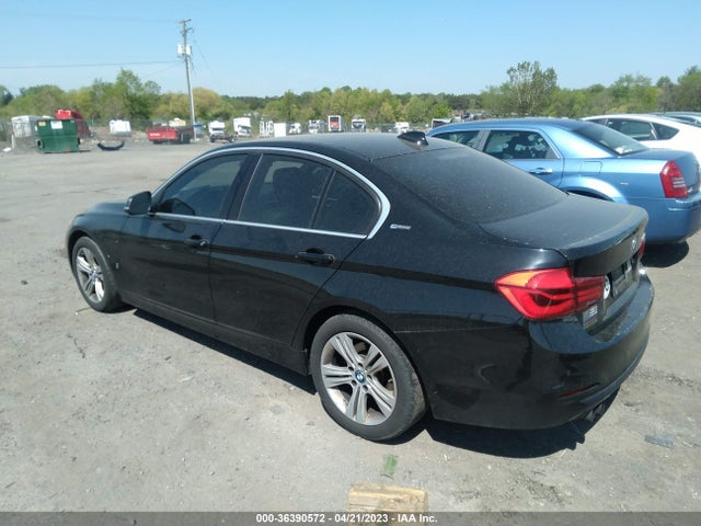WBA8E1C33HA029124 BMW 3 Series 330e Iperformance