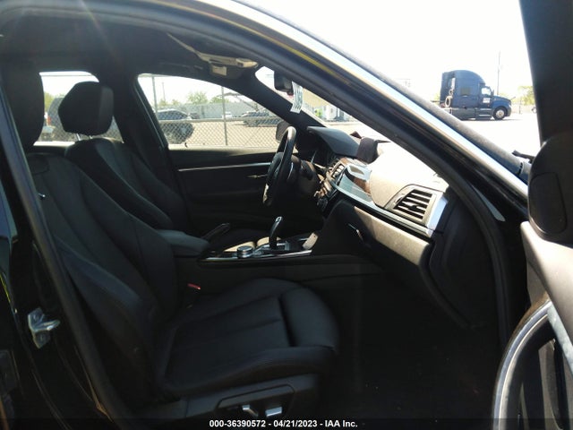 WBA8E1C33HA029124 BMW 3 Series 330e Iperformance