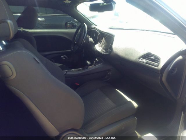 2C3CDZAG5HH659012 Dodge Challenger Sxt