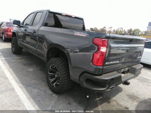 Chevrolet Silverado 1500 Custom Trail Boss 2020 1GCRYCEF8LZ247023 Image 3