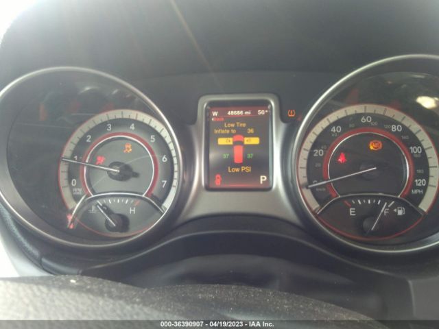 3C4PDCGG6KT803828 Dodge Journey Crossroad