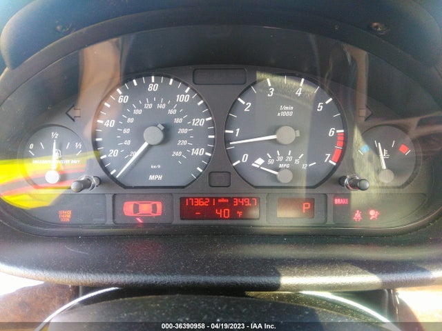 2003 BMW 3 SERIES 325CI VIN: WBABN73403PJ15224