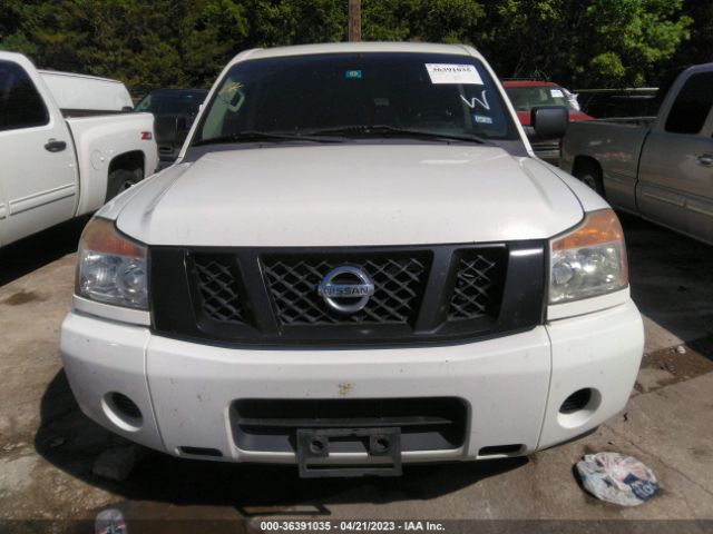 1N6BA0EK2EN519087 Nissan TITAN S
