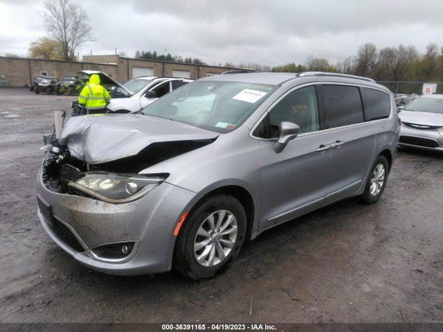 2C4RC1BG6JR144190 Chrysler Pacifica Touring L