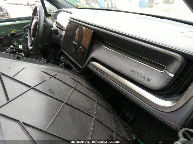 2022 Rivian R1T, VIN: 7FCTGAAA5NN015295