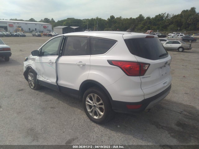 2019 FORD ESCAPE SE VIN: 1FMCU9GD1KUB09640