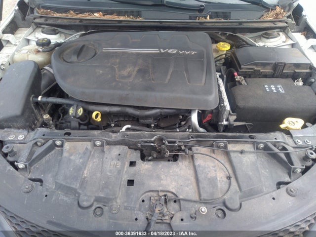1C3CCCBG4FN515583 Chrysler 200 S