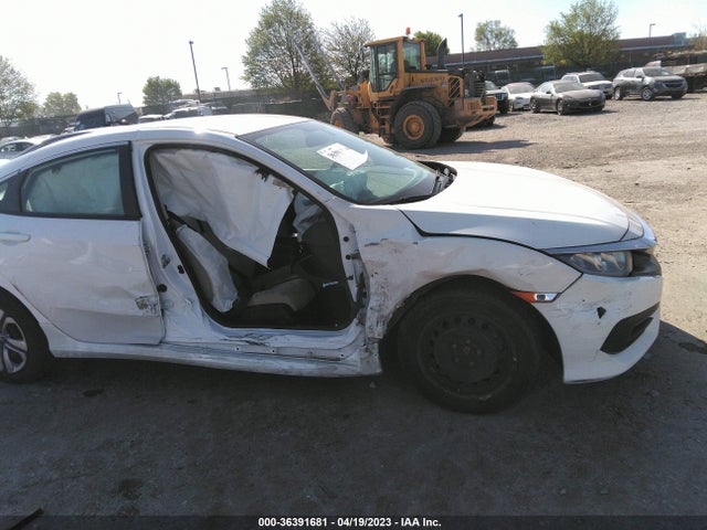 Honda Civic Sedan Lx 2017 2HGFC2F56HH560002 Image 6