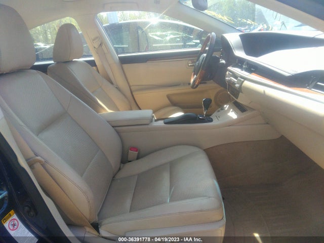 Lexus ES 300H 2015 JTHBW1GG0F2094702 Image 5