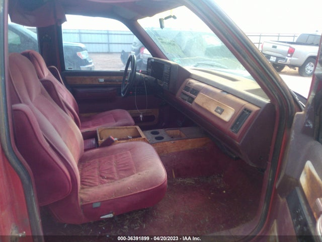 1988 CHEVROLET GMT-400 C1500 VIN: 2GCEC19K6J1293545