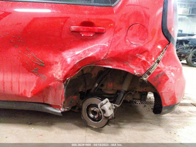 KNDJP3A56H7500324 KIA SOUL +