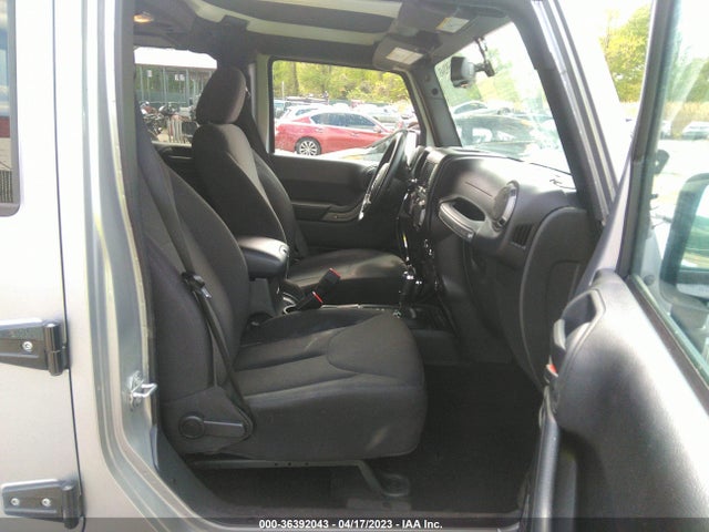 2016 JEEP WRANGLER UNLIMITED SPORT VIN: 1C4HJWDG7GL281796