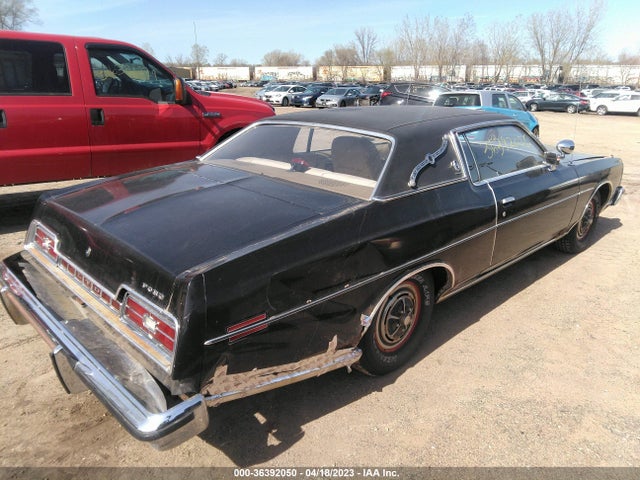 1974 FORD LTD BROUGHAM VIN: 3P68S160575
