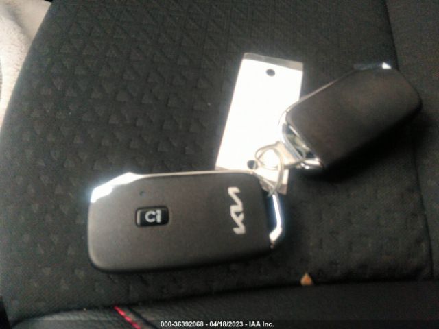 KNDJ53AU7P7851593 KIA Soul Gt-line