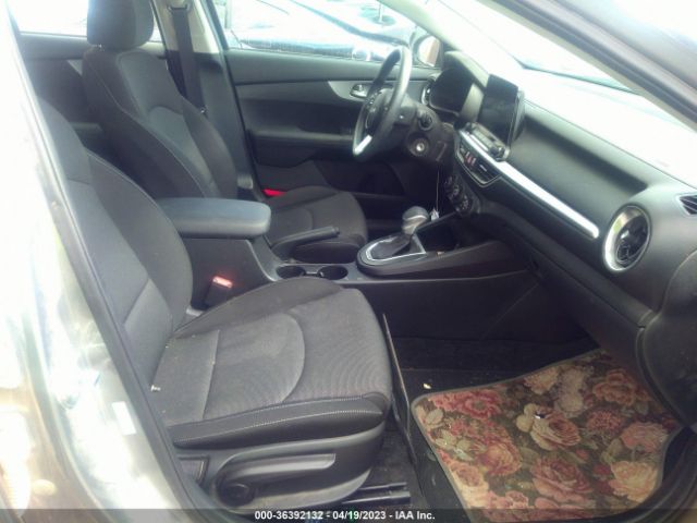 3KPF24AD0NE436715 KIA Forte Lxs
