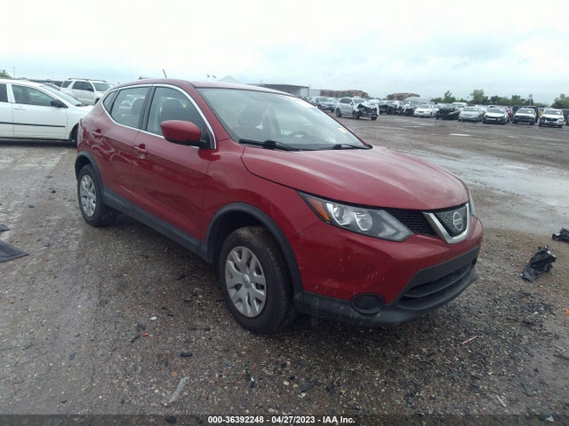 2018 Nissan Rogue, VIN: JN1BJ1CP0JW156173