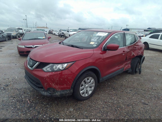 2018 Nissan Rogue, VIN: JN1BJ1CP0JW156173