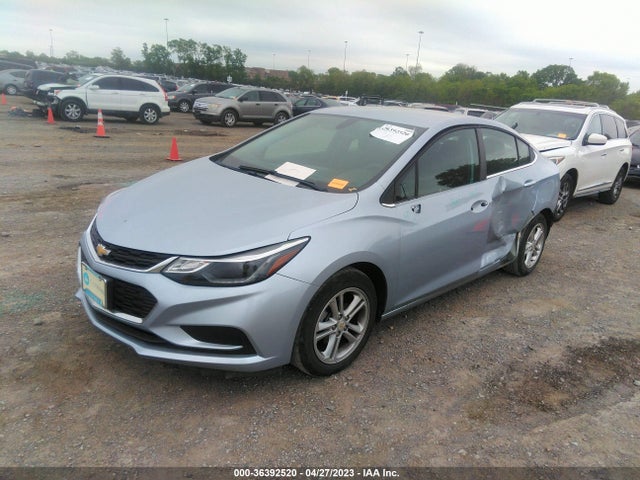 Chevrolet CRUZE LT 2017 1G1BE5SM2H7267904 Image 2