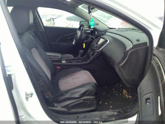 1G4GA5G3XFF242319 Buick Lacrosse Base