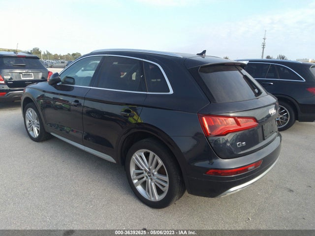 WA1BNAFY9J2089161 Audi Q5 Premium Plus