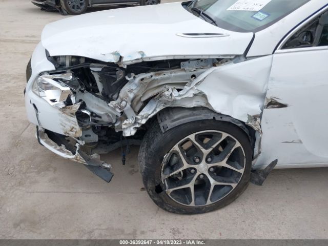 2G4GL5EX8H9172959 Buick Regal Sport Touring