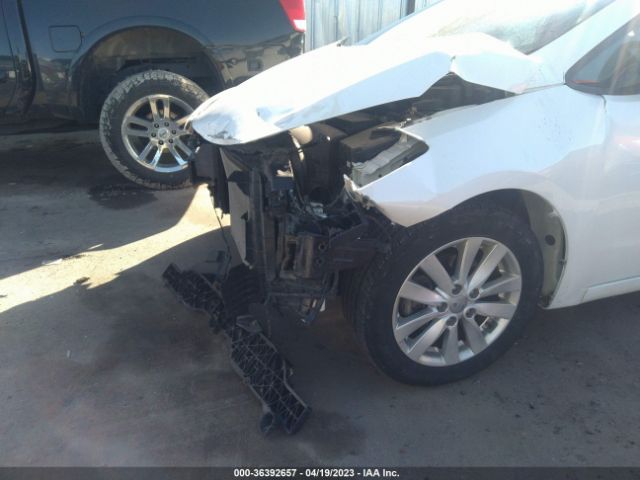 KNAFX4A60G5551829 KIA FORTE LX