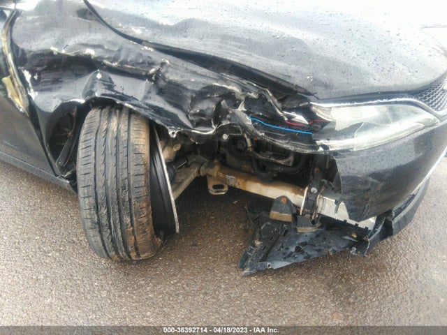 2015 Chrysler 200 C მანქანა იყიდება აუქციონზე, vin: 1C3CCCEG8FN548436, აუქციონის ნომერი: 36392714