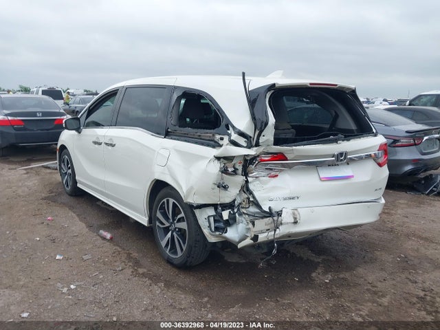 Honda Odyssey Elite 2018 5FNRL6H92JB012660 Image 3
