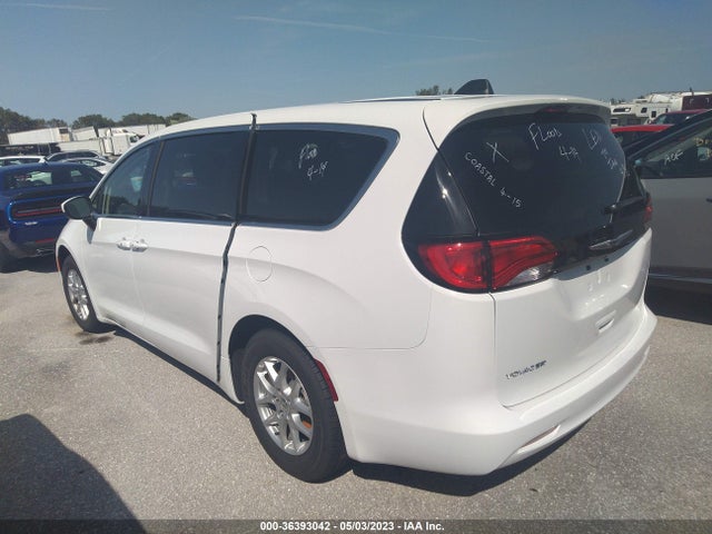 2C4RC1CG8NR223817 Chrysler Voyager Lx