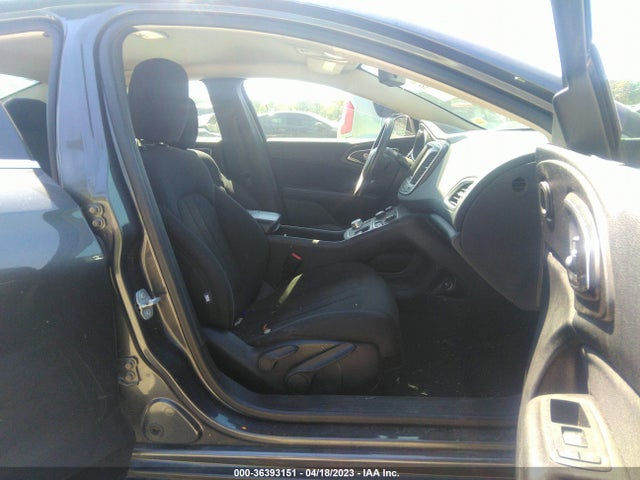 Chrysler 200 Limited 2015 1C3CCCAB0FN755834 Image 5