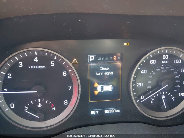 2016 HYUNDAI TUCSON LIMITED VIN: KM8J33A27GU064323