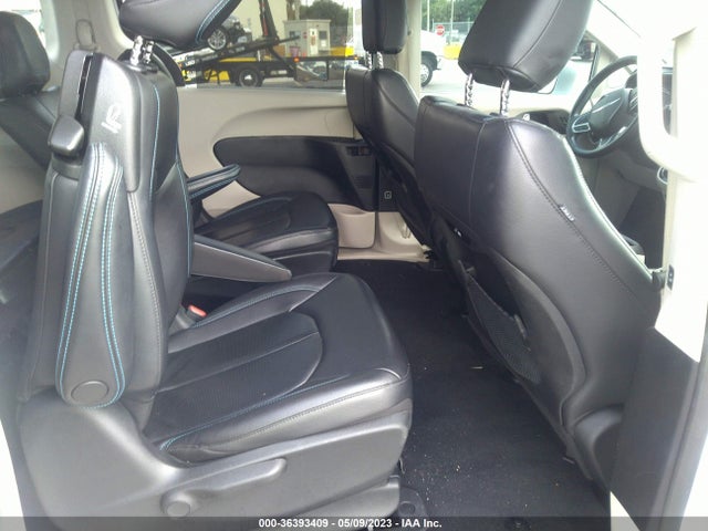 Chrysler Pacifica Hybrid Touring L 2021 2C4RC1L7XMR599644 Image 8