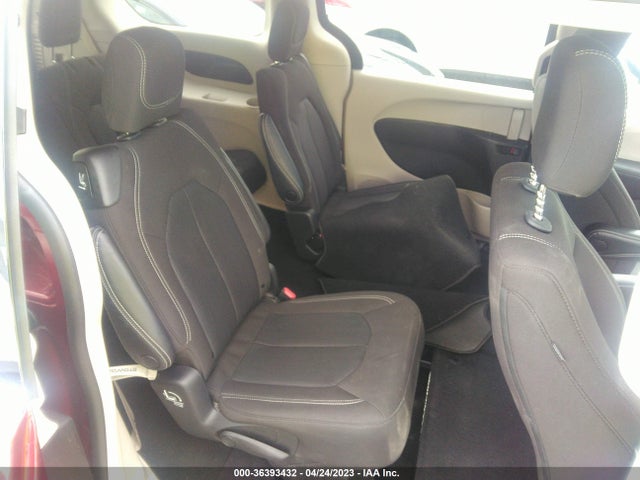 2C4RC1CGXNR218893 Chrysler Voyager Lx