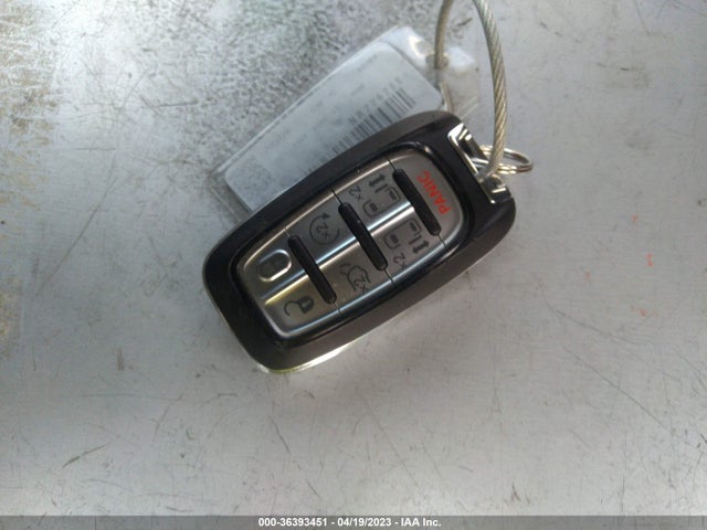 2C4RC1CG0NR226288 Chrysler Voyager Lx