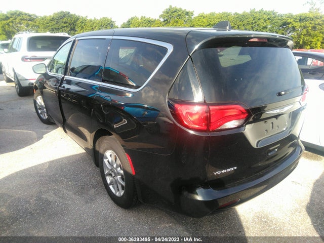 2C4RC1CGXNR218814 Chrysler Voyager Lx