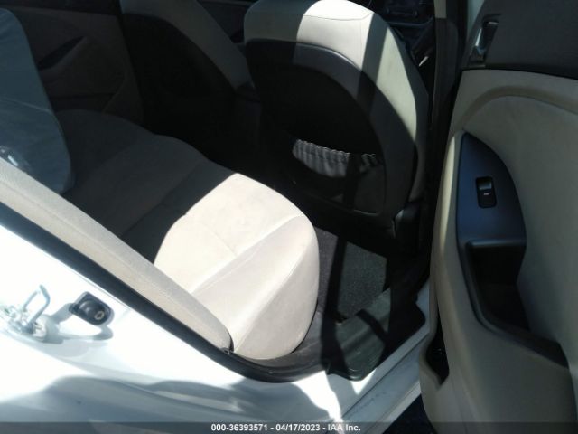 KNAGM4A71F5551178 KIA Optima Lx